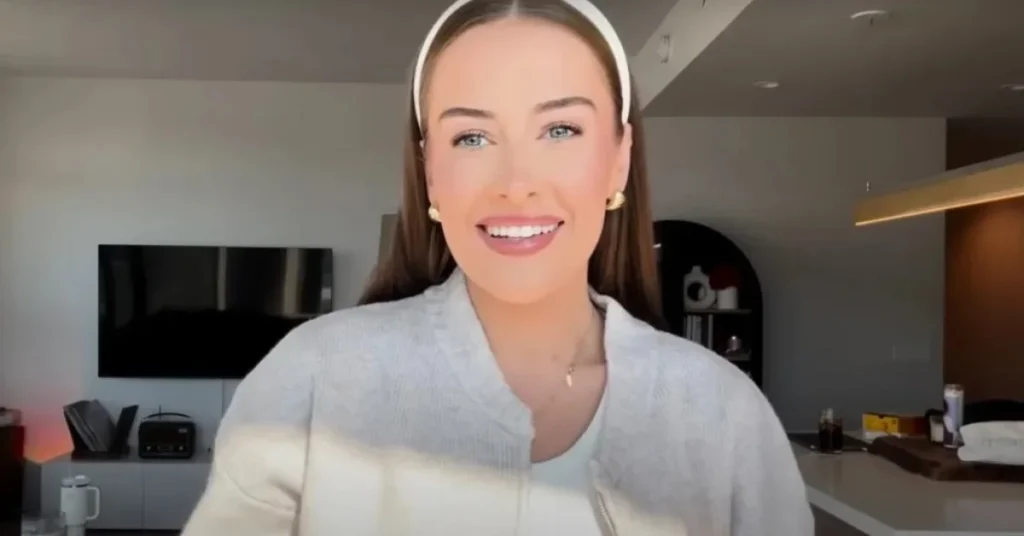 Brooke Schofield Age